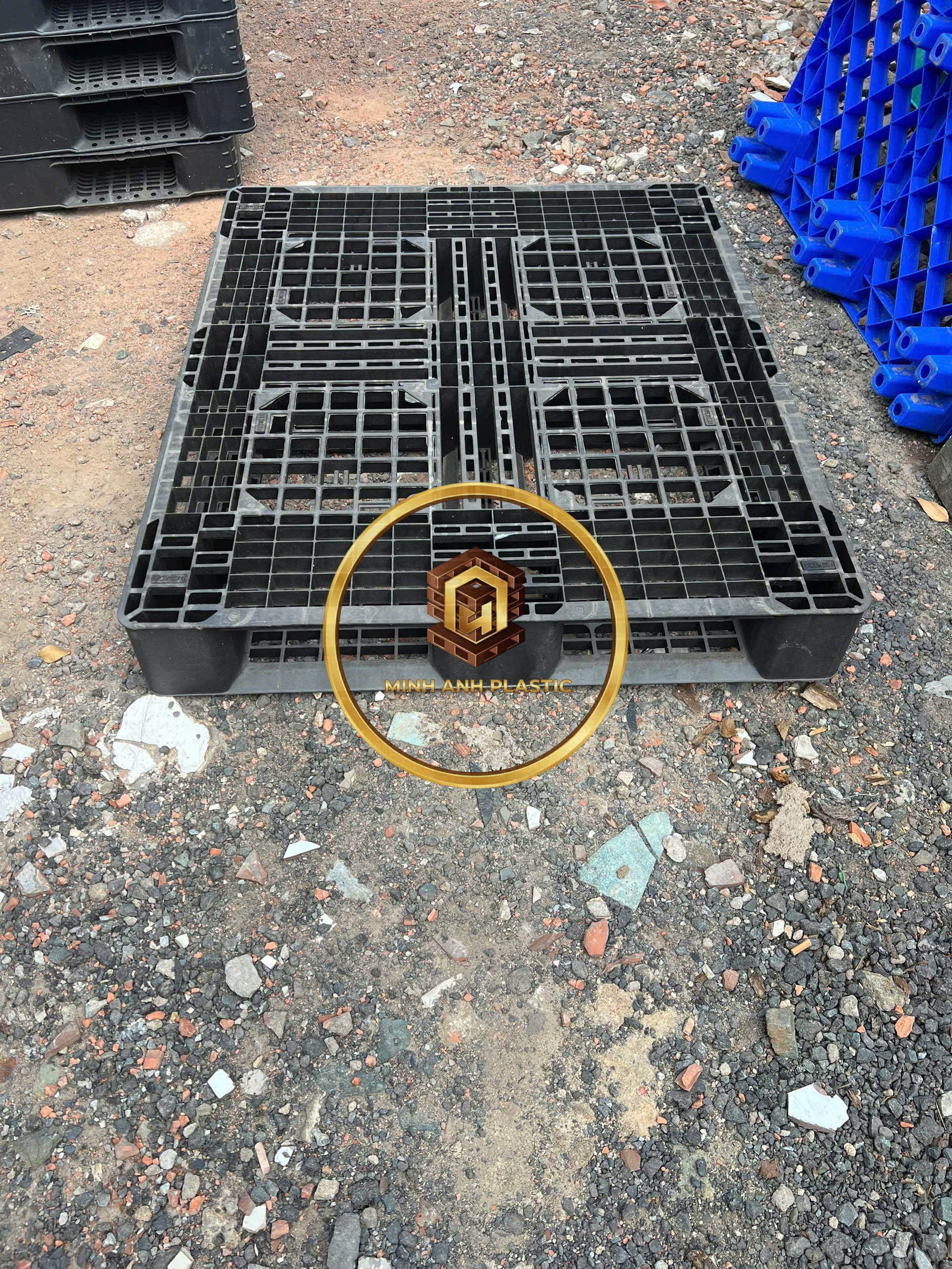 pallet nhựa mới