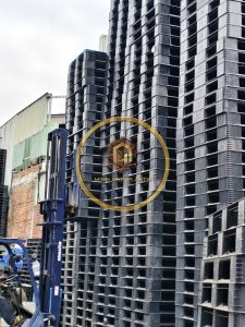 pallet nhựa tải trọng nhẹ