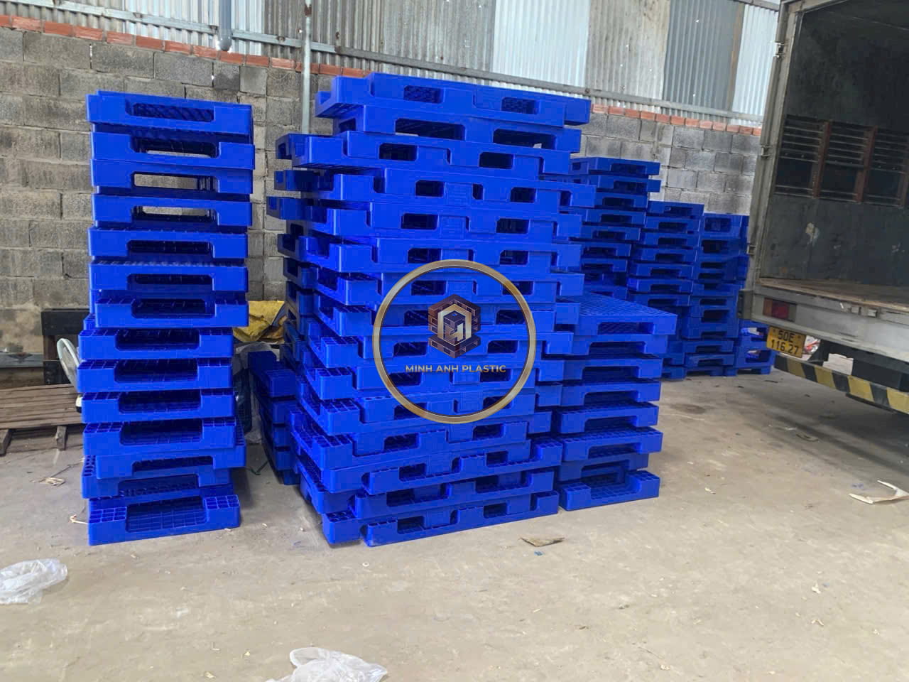 pallet nhựa mới tại TPHCM